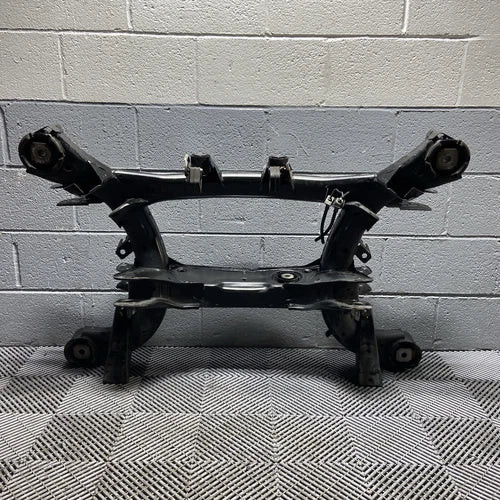 2015 2016 2017 2018 BMW X6M F86 Rear Subframe Cross Member 44k Miles OEM used OEM rear subframe and crossmember
