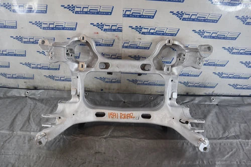 2016 CHEVROLET CORVETTE Z06 2LZ LT4 6.2L OEM REAR SUBFRAME CROSSMEMBER ASSY#1591 used OEM rear subframe and crossmember