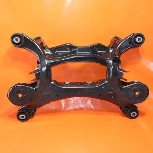 LAND ROVER DEFENDER CROSSMEMBER REAR SUBFRAME 2019 2020 2021 2022 2023 3.0 OEM used OEM rear subframe and crossmember