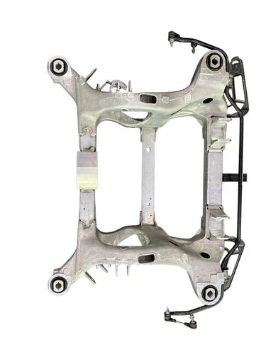 2023 FISKER OCEAN OEM REAR SUBFRAME UNDERCARRIAGE CROSSMEMBER W/ SWAY BAR used OEM sway bar