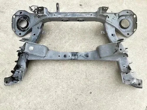 2011-2013 Infiniti QX56 Rear Crossmember Subframe Engine Cradle Assembly OEM used OEM rear subframe and crossmember