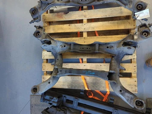 2003-2007 Nissan Murano REAR Subframe Crossmember Automatic AWD 3.5L OEM used OEM rear subframe and crossmember