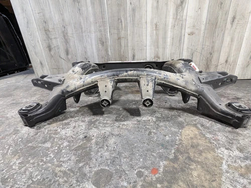 15-18 OEM BMW F85 X5M F86 X6M Rear Subframe Crossmember Suspension Carrier used OEM rear subframe and crossmember