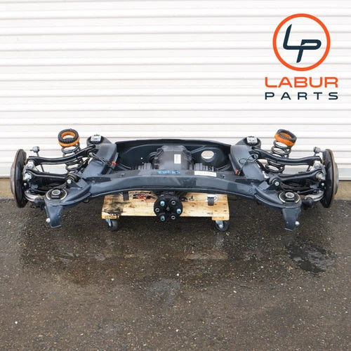 R172 12-15 Mercedes SLK250 Rear Subframe Differential Control Arm Spindle SF117 used OEM differential and carrier assembly