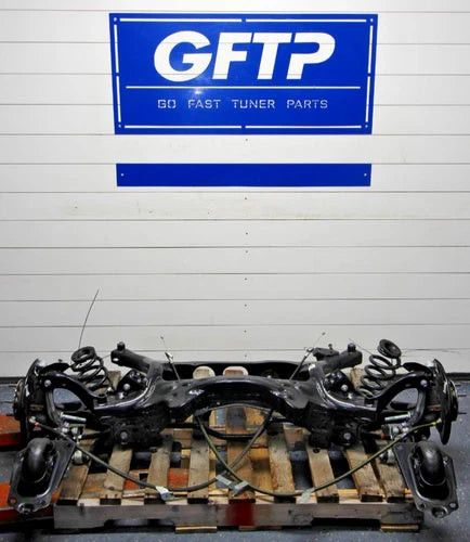 23-25 TOYOTA GR COROLLA GRC OEM REAR CRADLE SUBFRAME COMPLETE W/ HUBS SUSPENSION used OEM rear subframe and crossmember