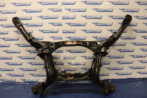 2010 NISSAN GT-R R35 VR38 3.8L AWD OEM REAR SUBFRAME CROSSMEMBER GR6 #1197 used OEM rear subframe and crossmember