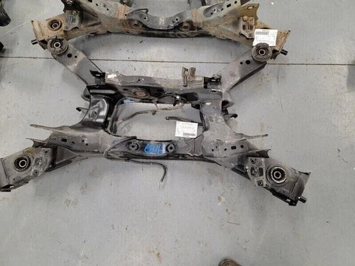 2009-2010 Nissan Murano REAR AWD Subframe Crossmember Automatic 3.5L used OEM rear subframe and crossmember