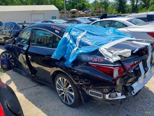 2019-2023 Lexus ES350 Driver Airbag Used OEM Airbag