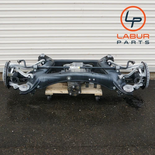 W205 15-20 Mercedes C300 Rear Subframe Differential Control Arms Spindle SF59 used OEM differential and carrier assembly