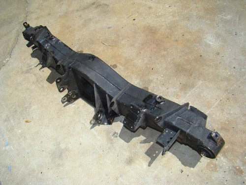 ROLLS ROYCE REAR CROSSMEMBER SUBFRAME SUSPENSION SILVER SPUR 90 OEM used OEM rear subframe and crossmember