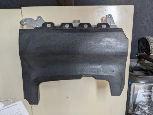 2011-2017 Lexus CT200h Passenger Knee 7399076010C0 Hybrid Used OEM Airbag
