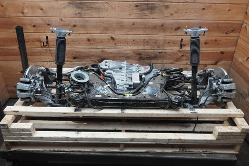 Rear Electric Drive Motor Subframe Suspension 112099000J Tesla Model Y 20-23 Used OEM Rear Subframe Crossmember used OEM rear