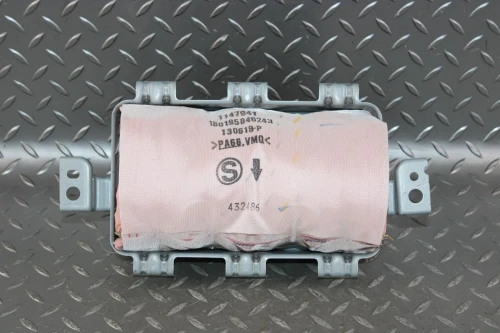 2018-2022 Subaru Crosstrek Passenger Knee Used OEM Airbag