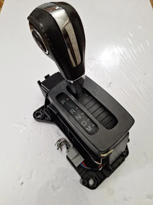 2011 Ford Fusion CE5P7K004KB35B8 Automatic Used OEM Floor Shifter