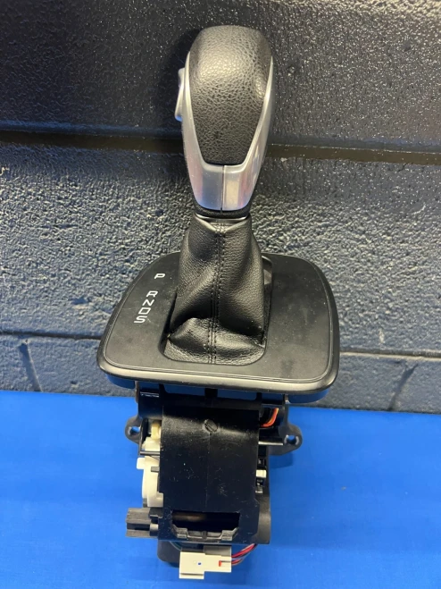 2013-2016 Ford Escape EJ5P7K004K Used OEM Floor Shifter