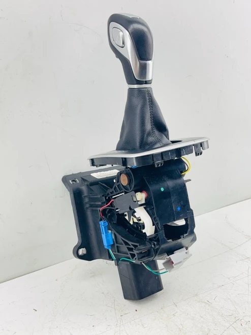 2010-2019 Ford CJ5P7K004F Used OEM Floor Shifter