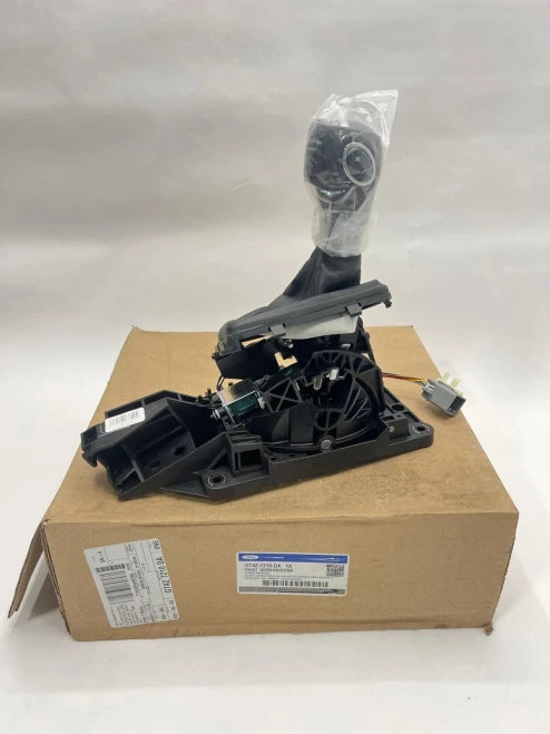 Ford Edge GT4Z7210DA Used OEM Floor Shifter