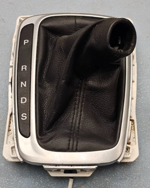 2013-2016 Ford Fusion Automatic Silver Used OEM Floor Shifter