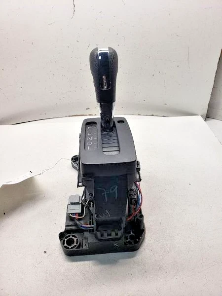2011-2012 Ford Fusion Automatic Used OEM Floor Shifter
