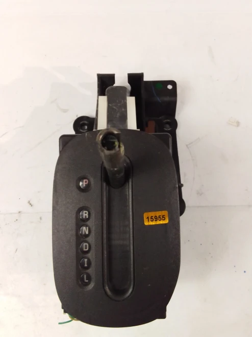 Chevrolet Cobalt 15926820 Used OEM Floor Shifter