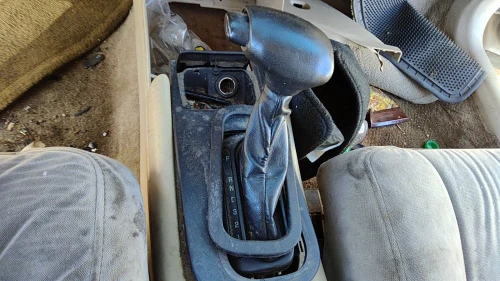 2000-2005 Chevrolet Impala Automatic Used OEM Floor Shifter