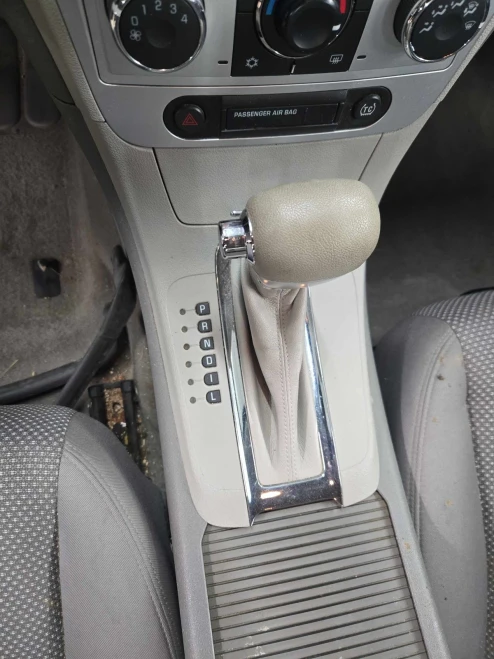 2010 Chevrolet Malibu Used OEM Floor Shifter