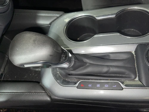 2019-2024 Chevrolet Blazer 85123748 Used OEM Floor Shifter