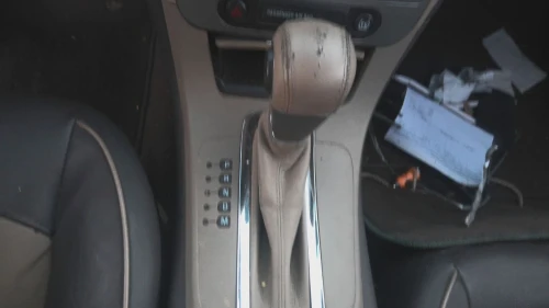 2010-2012 Chevrolet Malibu Automatic FWD Used OEM Floor Shifter