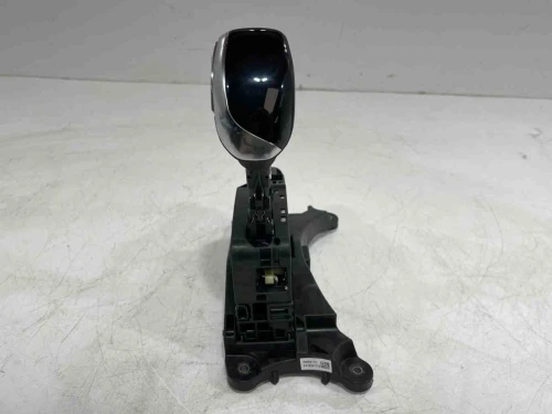 2024-2025 Chevrolet 60005829 With Knob Used OEM Floor Shifter