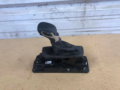 2019-2024 Chevrolet Traverse Used OEM Floor Shifter