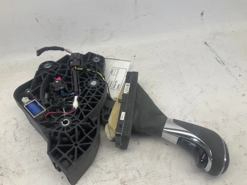 2018-2024 Chevrolet Equinox FWD Used OEM Floor Shifter