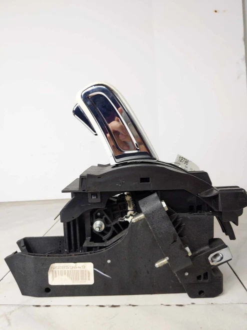 2011-2015 Chevrolet Volt Automatic Used OEM Floor Shifter
