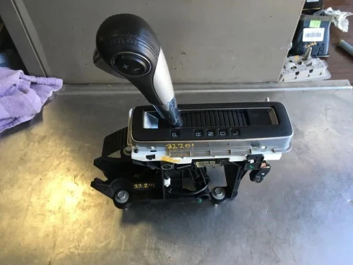 Chevrolet Traverse 20945329 Automatic Used OEM Floor Shifter