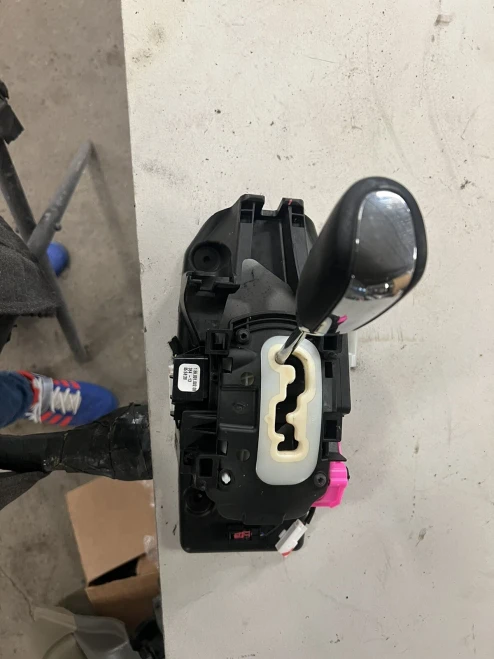 2009-2019 Dodge Journey Automatic Used OEM Floor Shifter