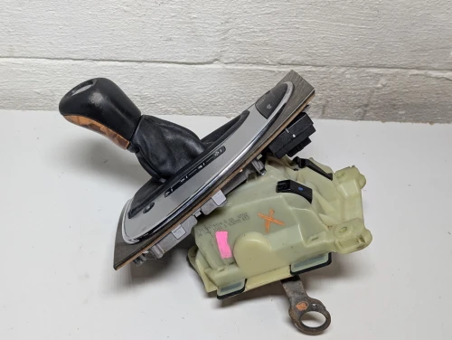 2007-2009 Mercedes-Benz E63 2112674924 A2112674924 W211 AMG Used OEM Floor Shifter