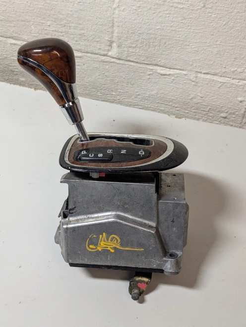 2000-2006 Mercedes-Benz S430 2202672524 W220 Used OEM Floor Shifter