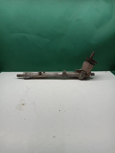 2007-2011 Nissan Versa 1..8L Steering Gear Manual Rack & Pinion OEM used OEM rack and pinion