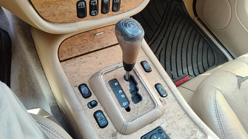 Mercedes-Benz ML350 Automatic Used OEM Floor Shifter