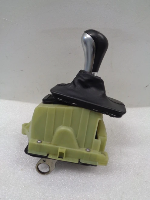 2010-2014 Mercedes-Benz C250 AK2409145 RWD C250 Used OEM Floor Shifter