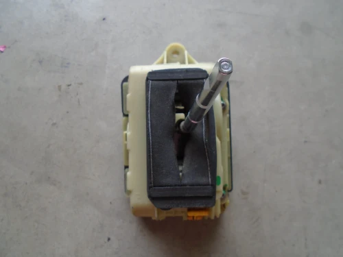 2008-2014 Mercedes-Benz C300 A2042677724 Used OEM Floor Shifter