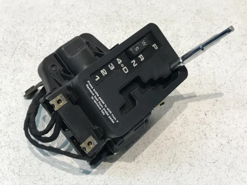 1996-1999 Mercedes-Benz S500 A2022670137 W210 Used OEM Floor Shifter