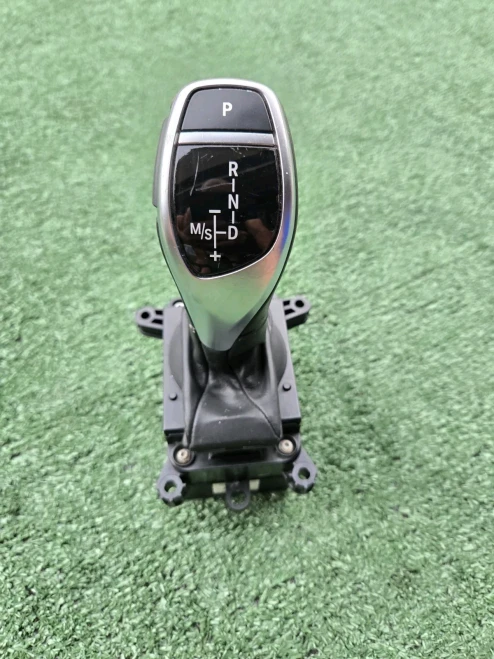2014-2019 BMW X5 Automatic Used OEM Floor Shifter
