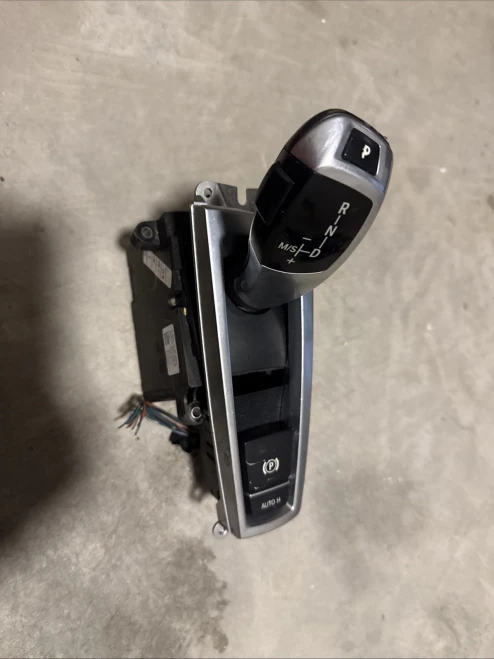 2009-2015 BMW 740I 919762301 Used OEM Floor Shifter