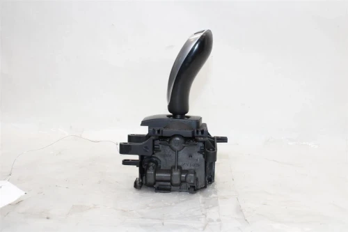 2015 BMW 740I 1422771 Automatic Used OEM Floor Shifter