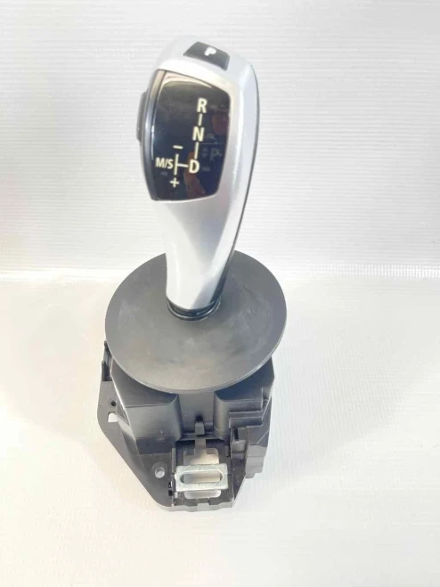 2009 BMW 528I 9189638 Used OEM Floor Shifter