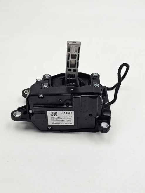 2018-2025 Audi 80B713041AC Used OEM Floor Shifter
