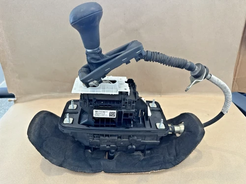 2013-2016 Audi A4 8K1713041T Used OEM Floor Shifter