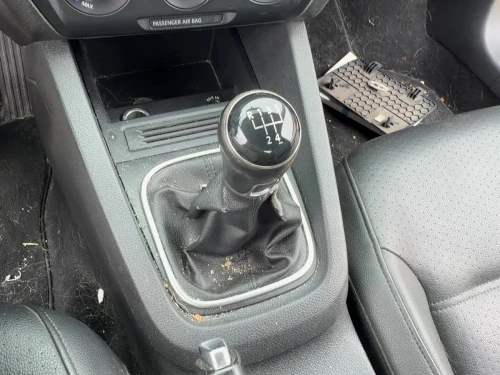 2014 Volkswagen Jetta Manual Used OEM Floor Shifter