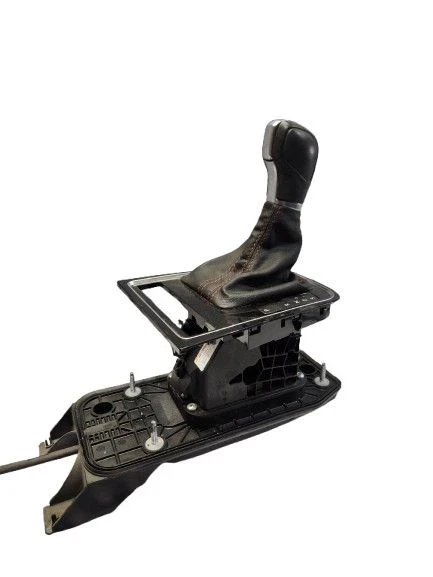 Volkswagen Jetta 5K1713025BJ Used OEM Floor Shifter