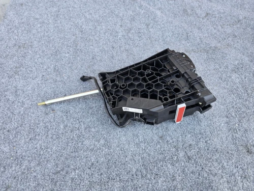 2020-2023 Volkswagen Atlas Used OEM Floor Shifter